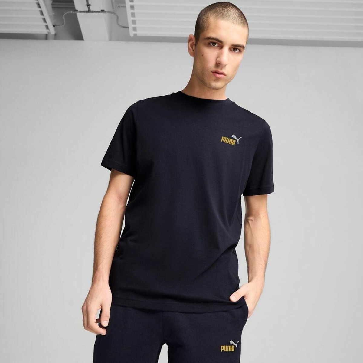 Puma T-shirt Korte Mouw  ESS 2 COLOR SMALL LOGO TEE