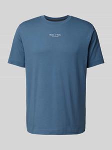 Marc O'Polo T-shirt een klein, bescheiden logo in contrastkleur siert de borst