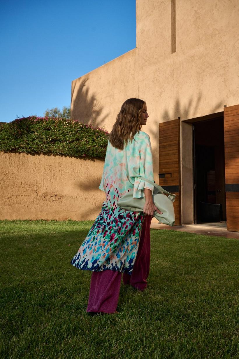 Mayerline Kimono In Crêpe