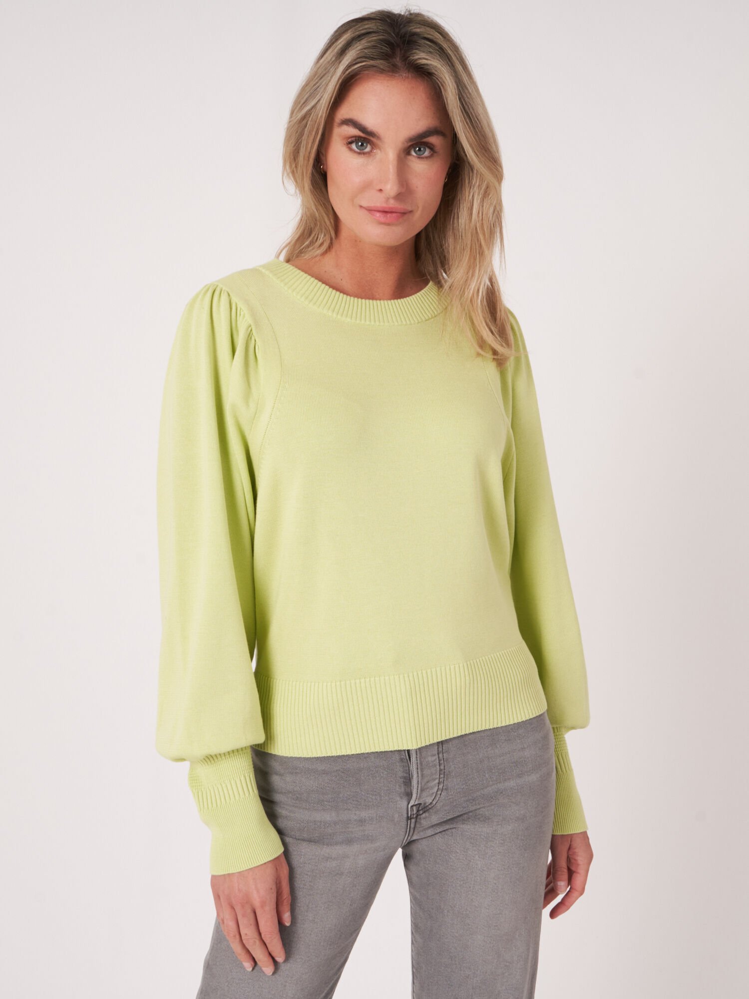 REPEAT cashmere Trui van katoenmix met pofmouwen