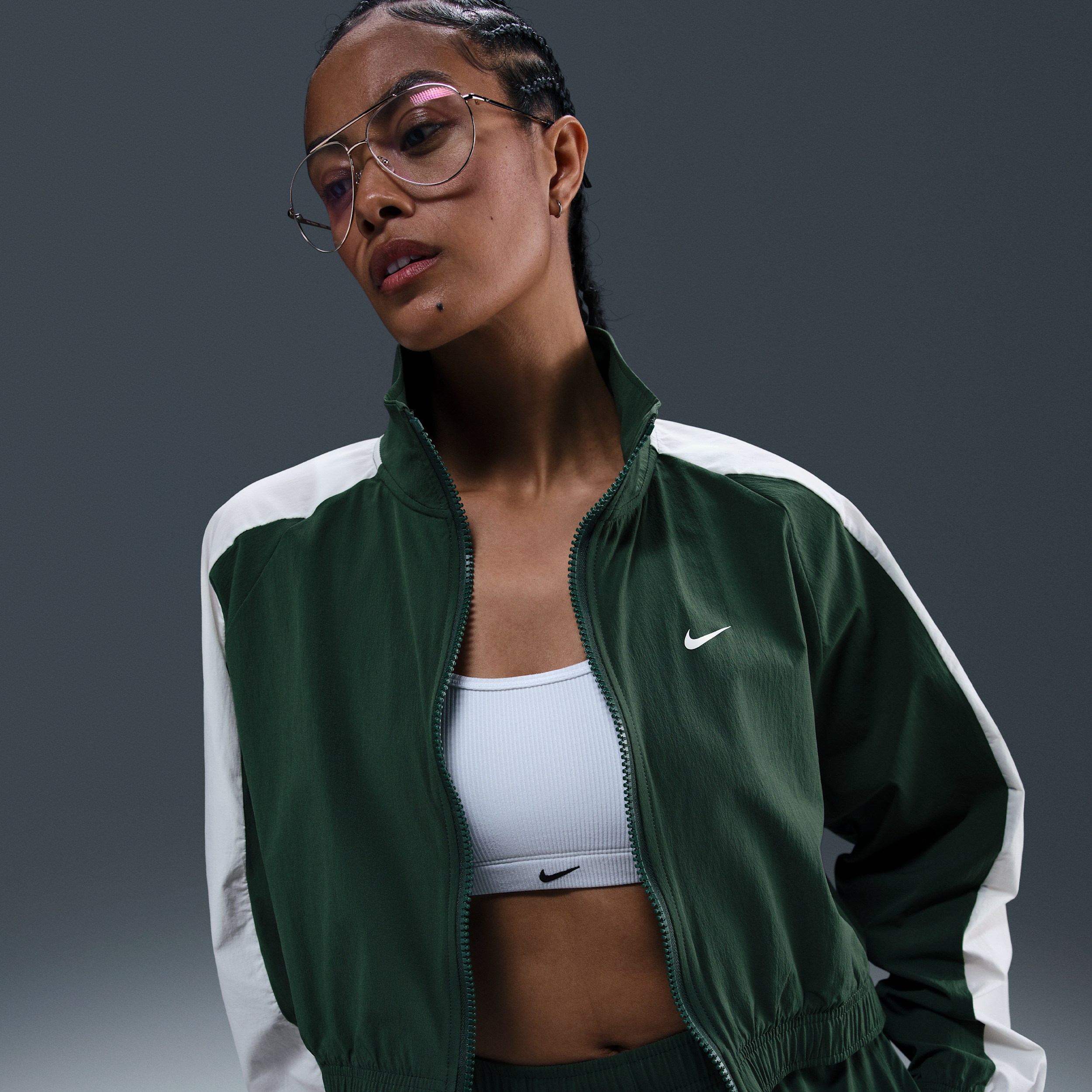 Nike Sportswear Geweven damesjack - Groen