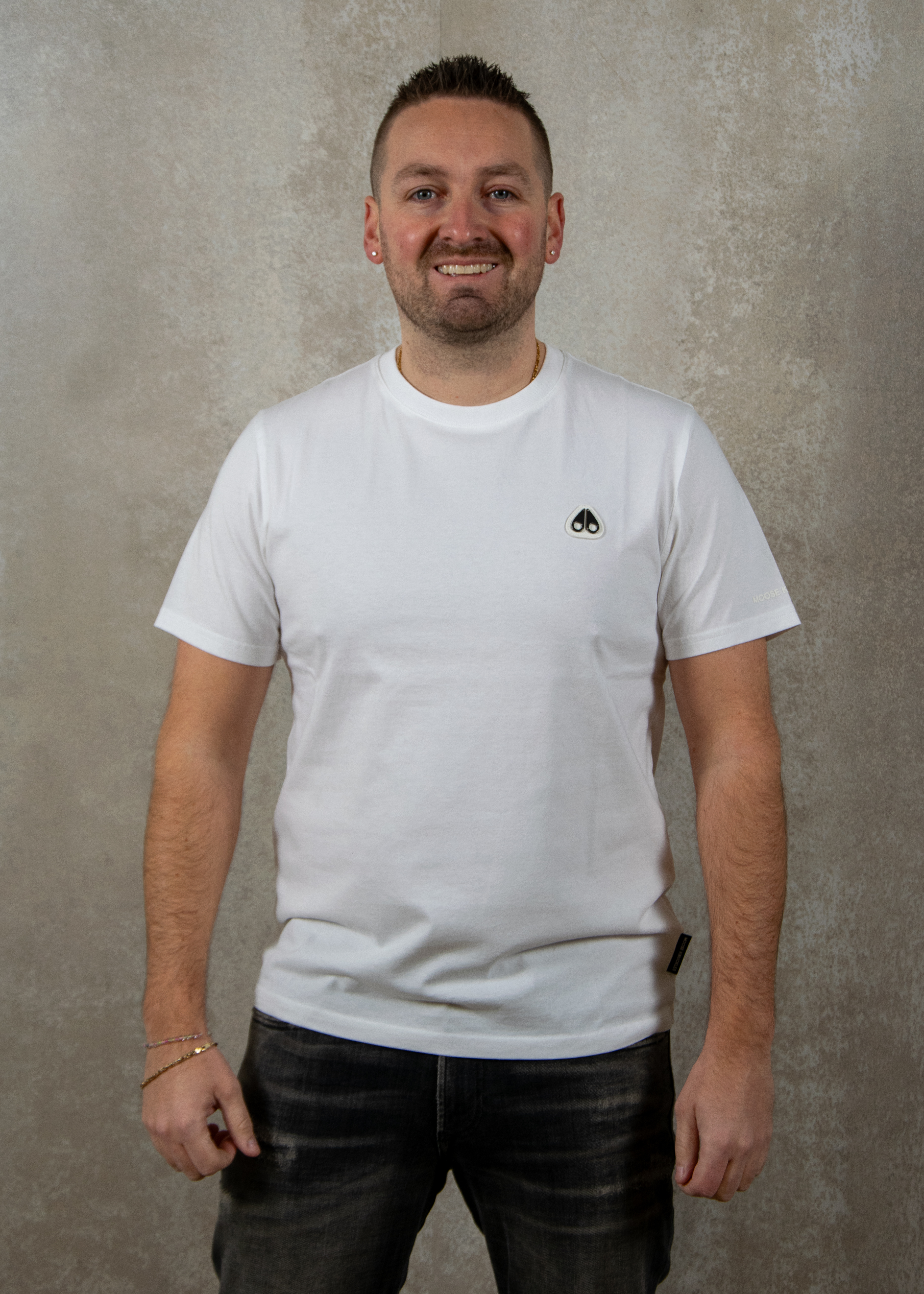 Moose Knuckles Crescent tee
