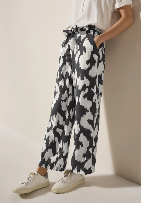 Cecil Broek met gedessineerde Wide Legs