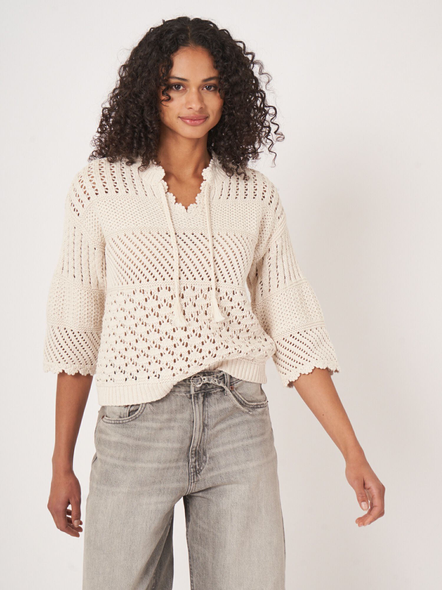 REPEAT cashmere Ajour trui met gehaakte details