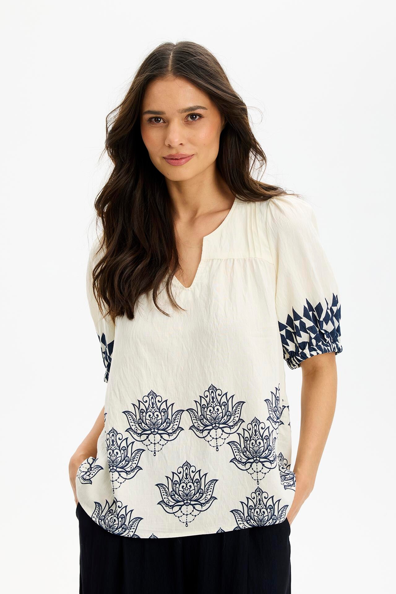 IN FRONT LOTUS BLOUSE 16695 591 (Navy 591)