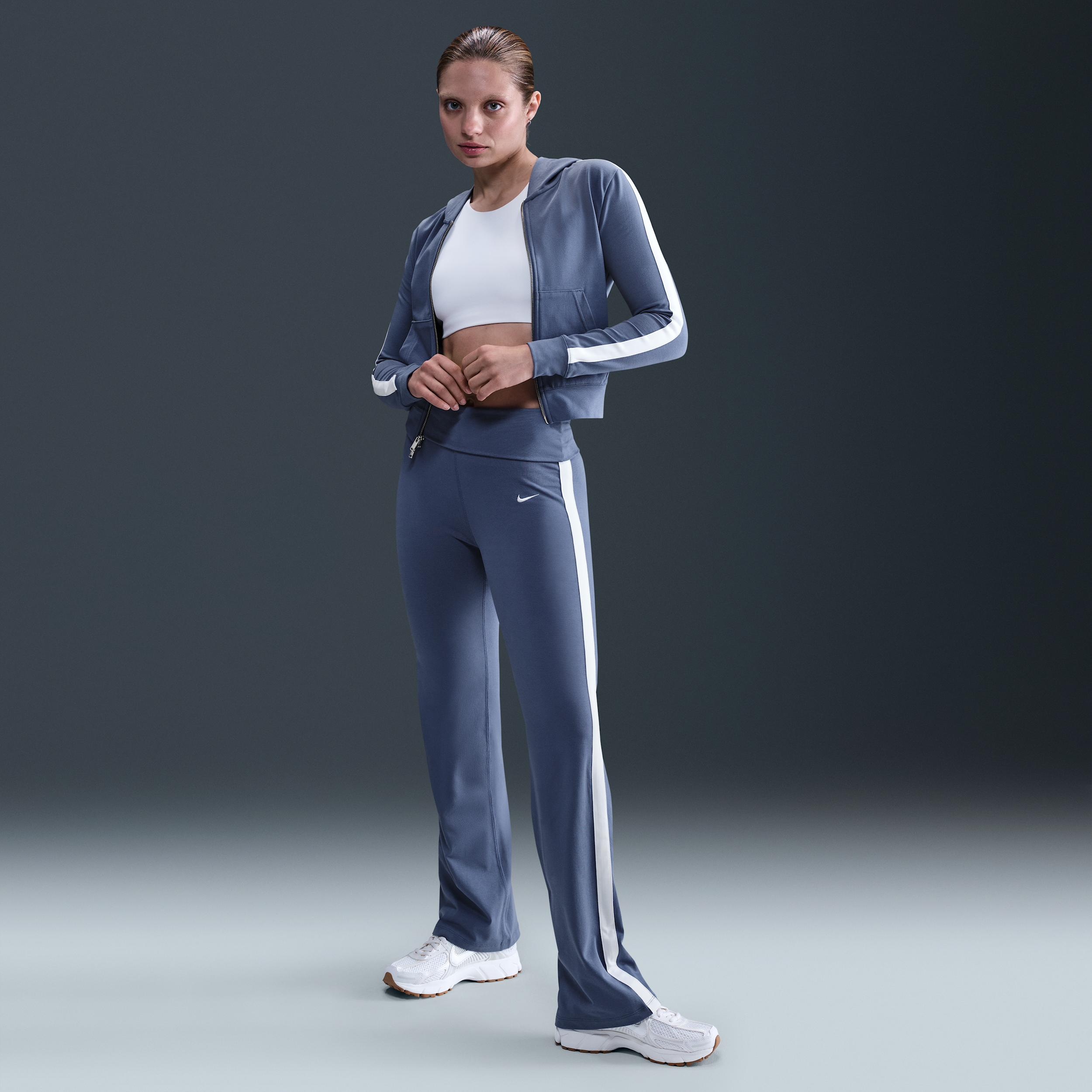 Nike Sportswear damesbroek met hoge taille - Blauw