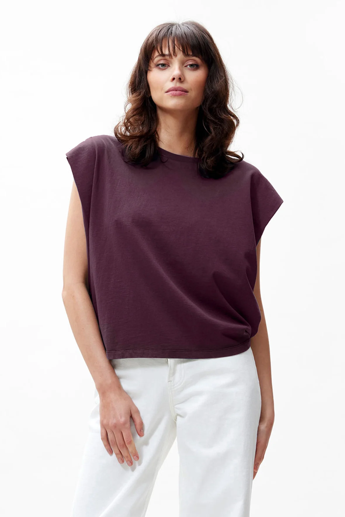 Catwalk Junkie 2503020001 folded shoulder singlet