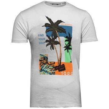Best Mountain T-shirt  -