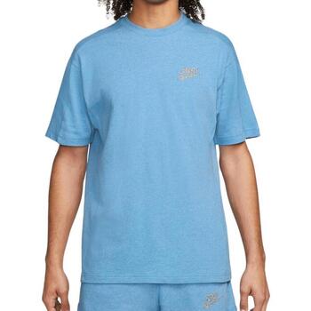Nike T-shirt  -