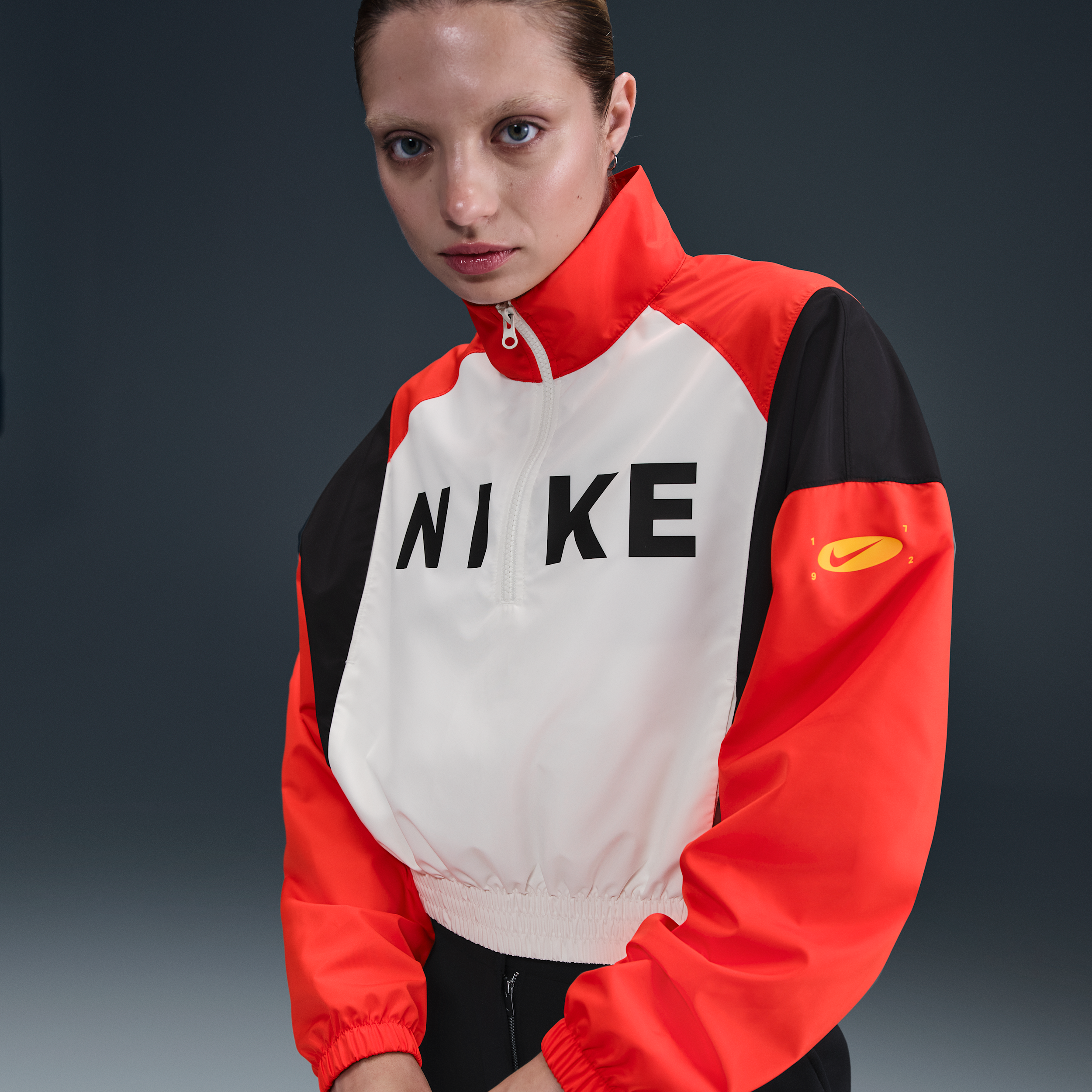 Nike Sportswear licht geweven damesjack met korte rits - Wit