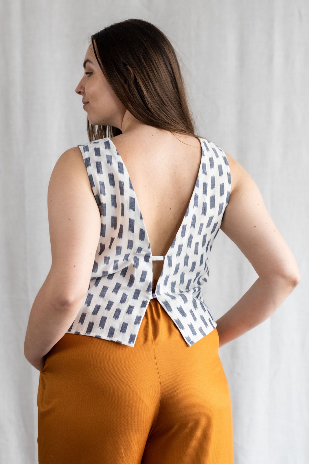 Jyoti Fair Works Damen vegan Top Kiran Ikat WeiÃŸ