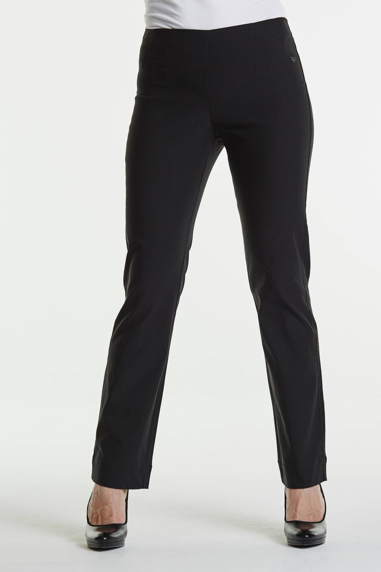 LAURIE Damen vegan Hose Straight Bella Ml Schwarz