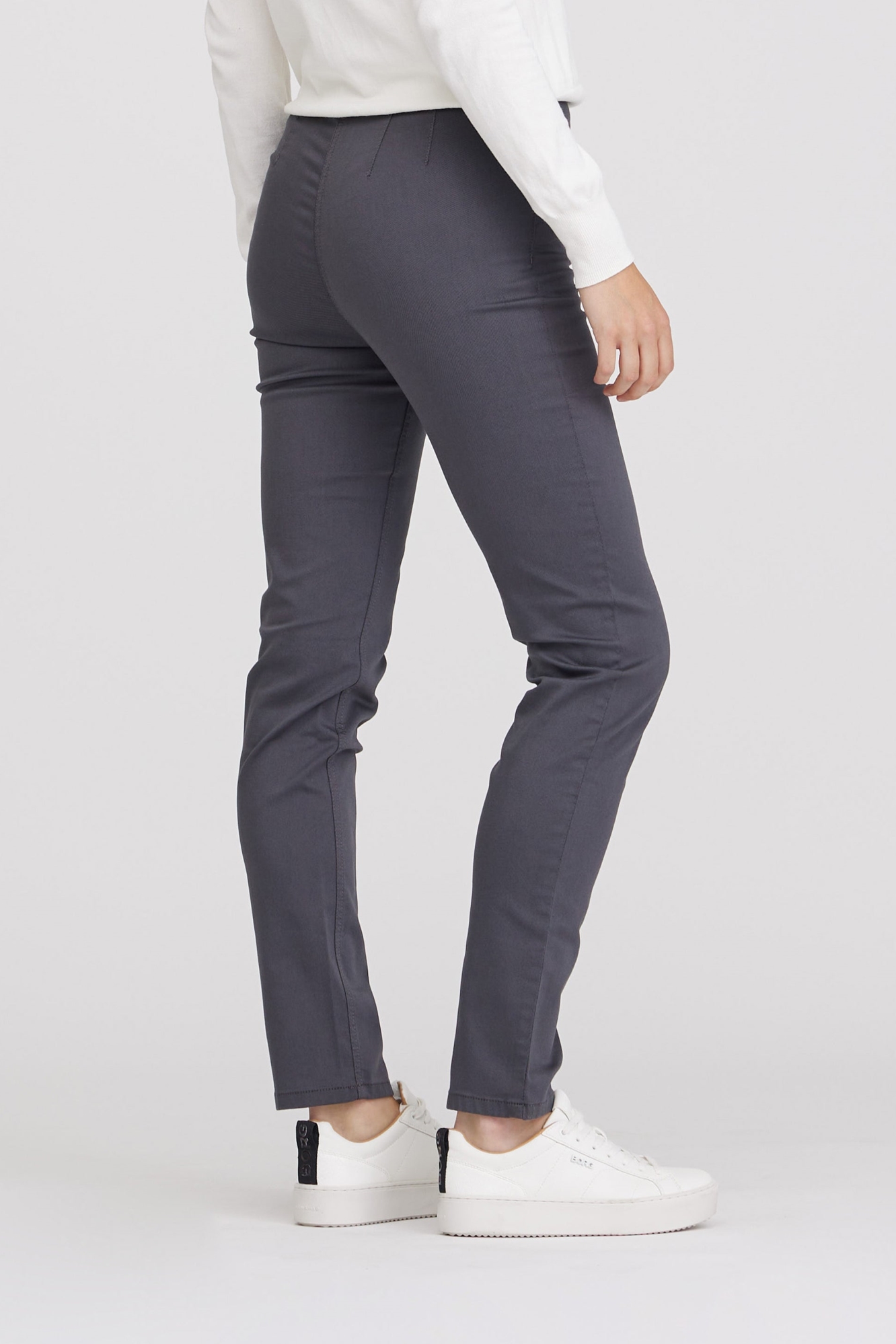 LAURIE Damen vegan Hose Kelly Regular Ml Anthrazitgrau