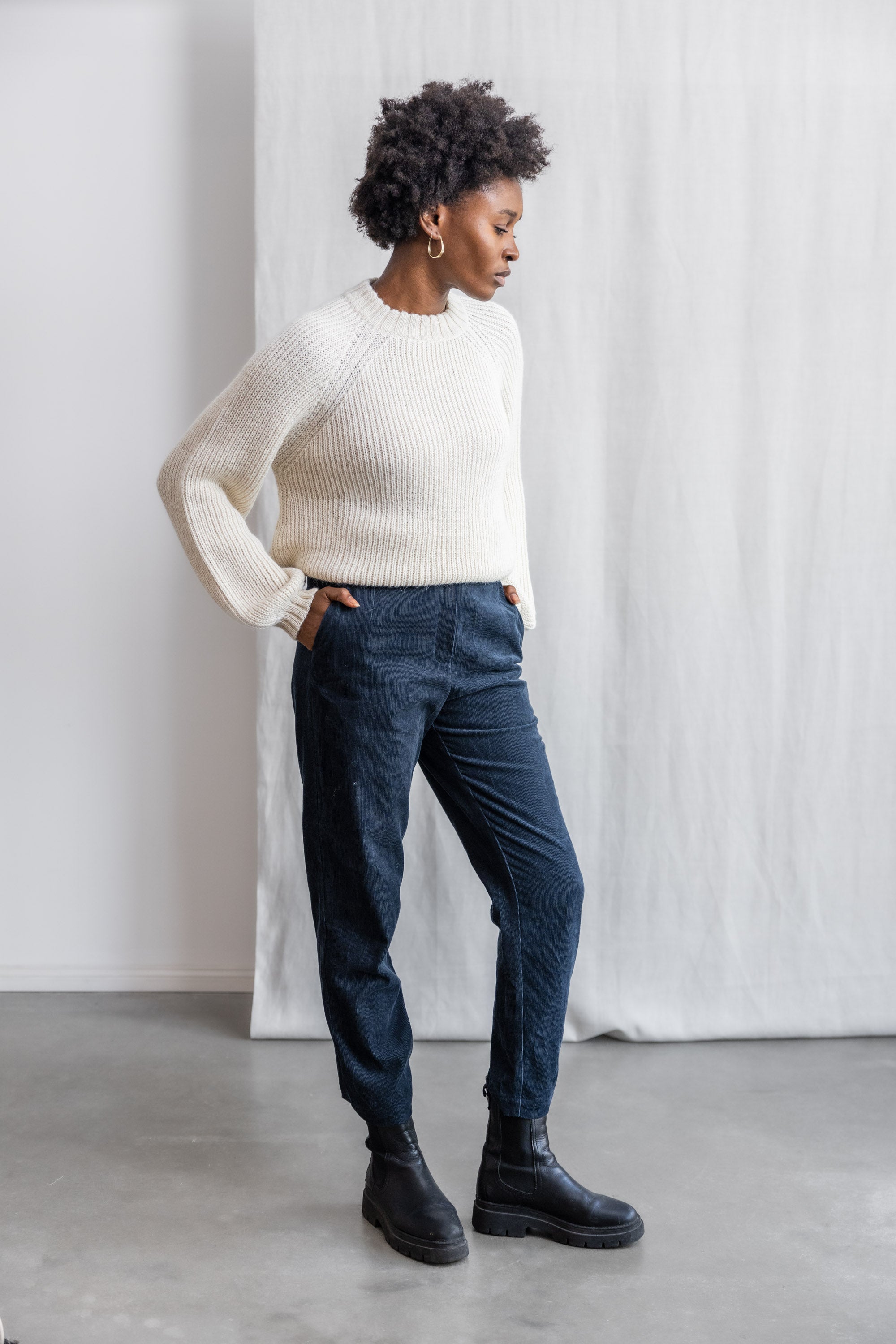 Jyoti Fair Works Damen vegan Hose Suhrut Nachtblau