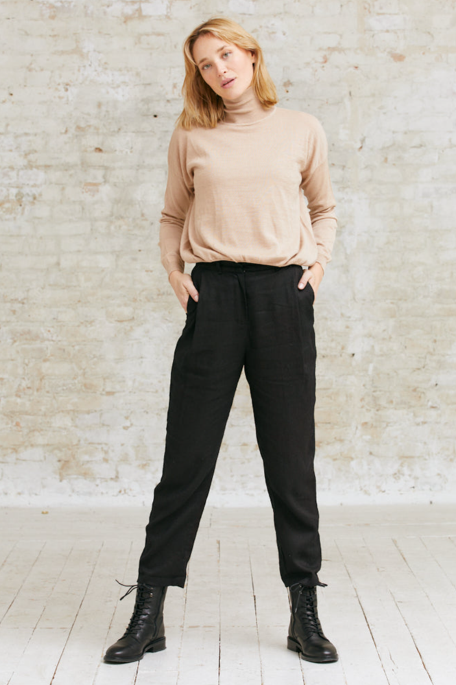 Jyoti Fair Works Damen vegan Hose Vihaan Schwarz