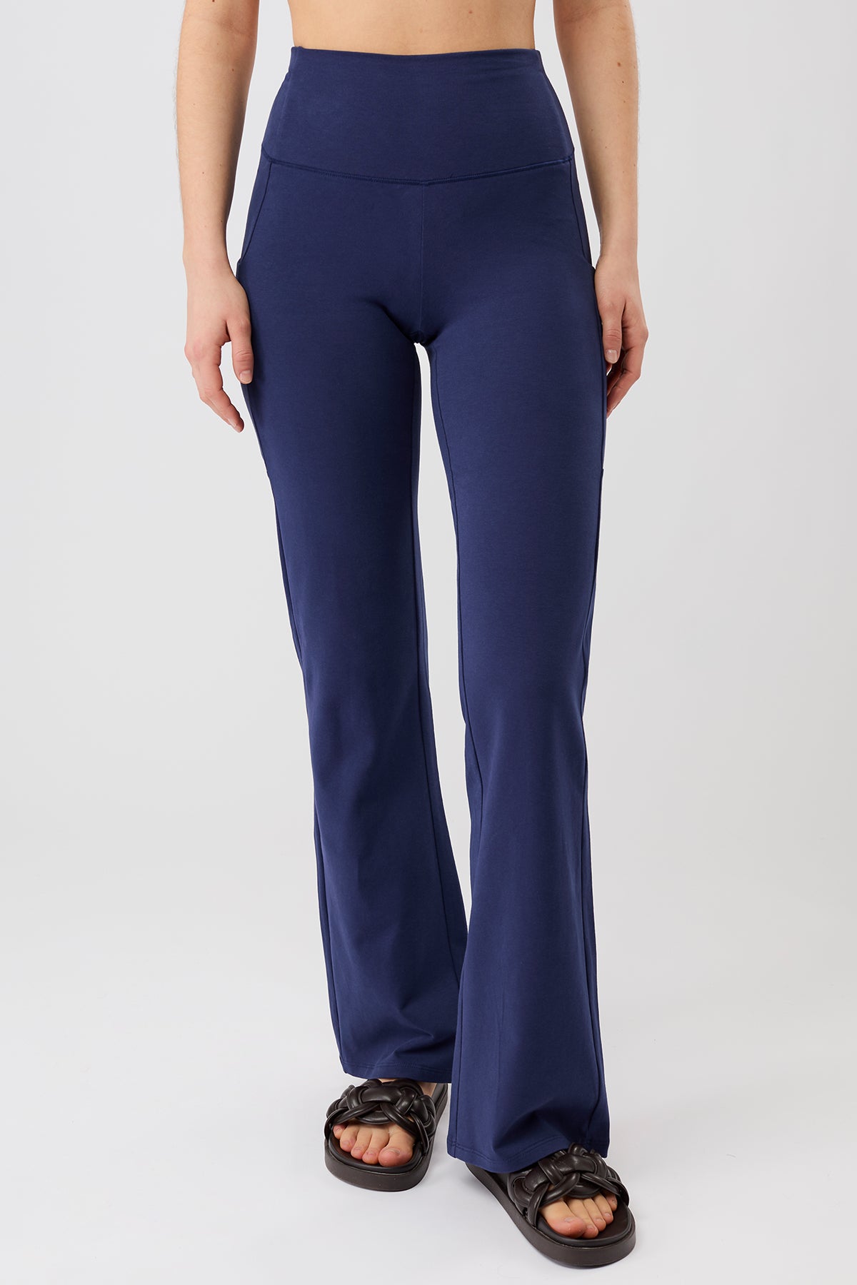 Mandala Damen vegan Hose Straight Sepia Ink Blau