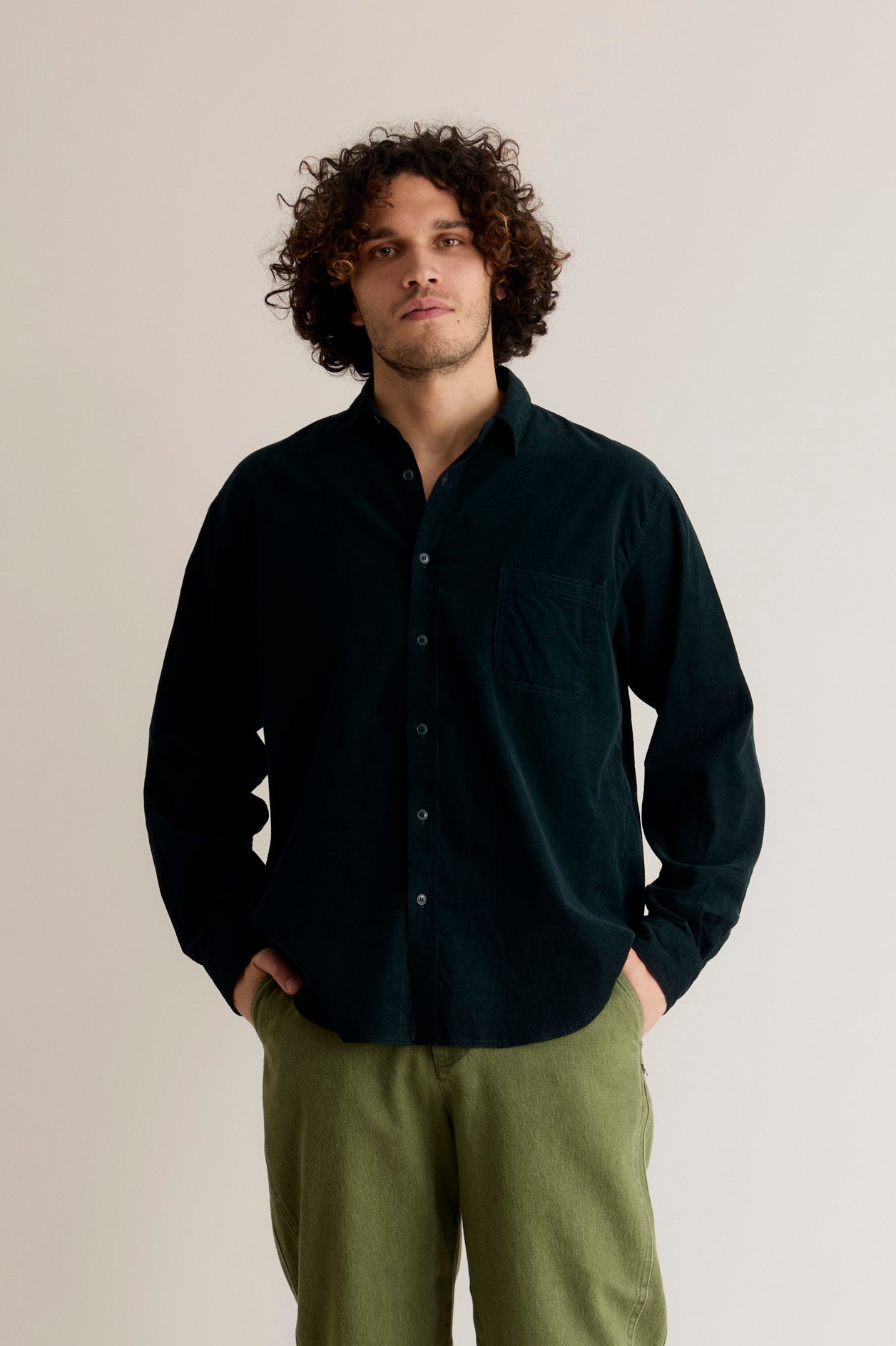 KOMODO Herren vegan Hemd Corduroy Abel Dark Marine