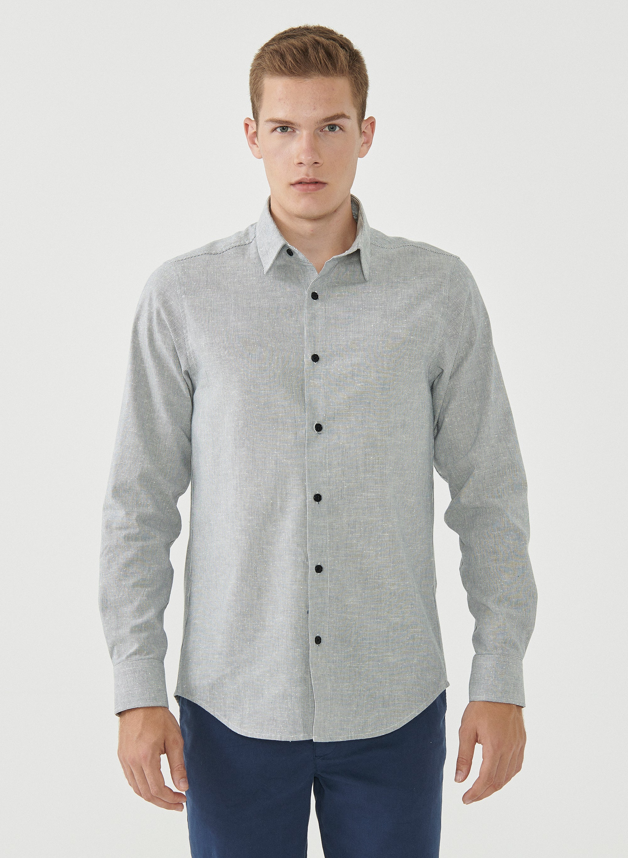 ORGANICATION Herren vegan Langarm-Hemd Streifen Hellblau