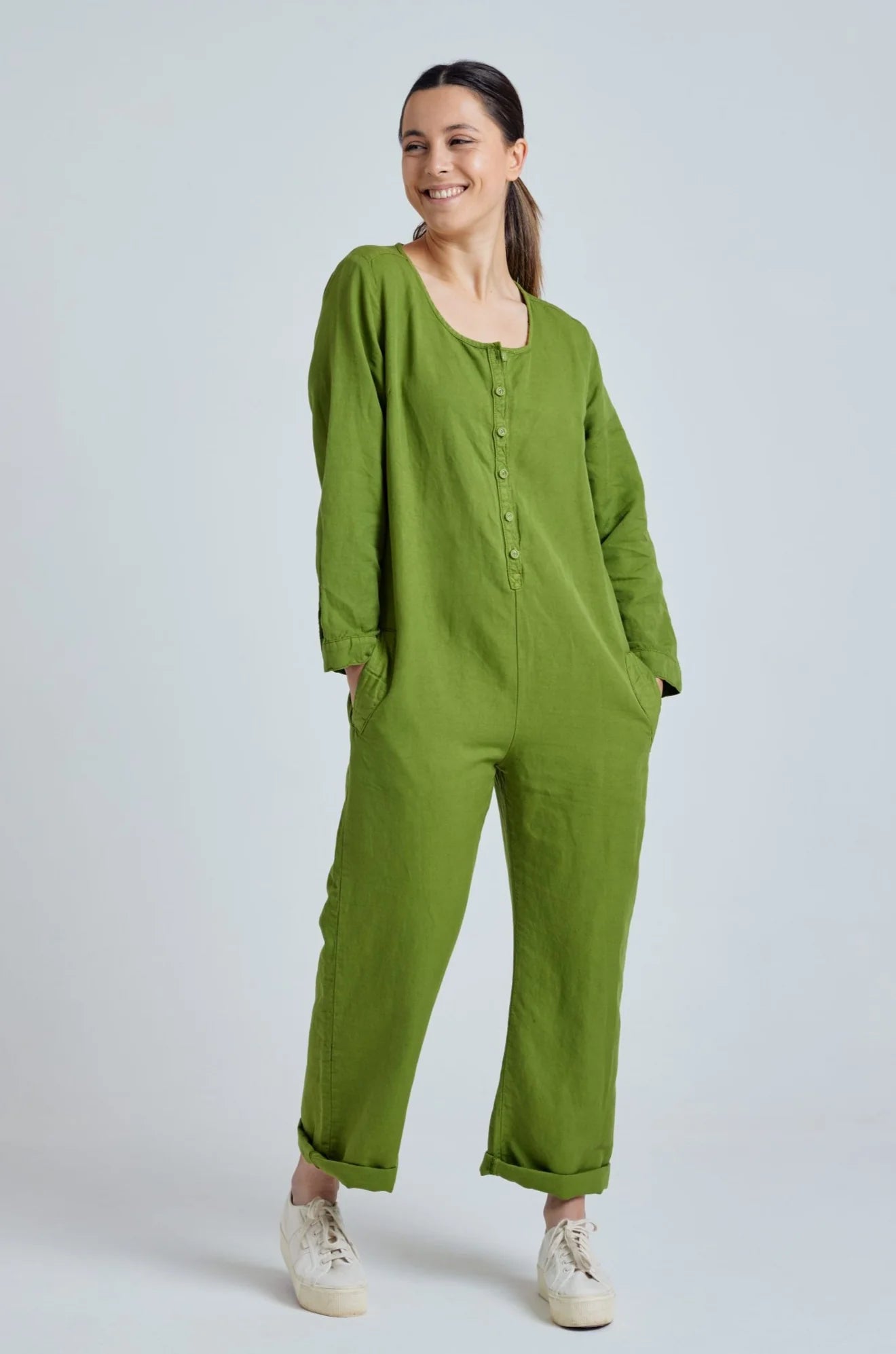 Flax and Loom Damen vegan Jumpsuit Clara Spring Green