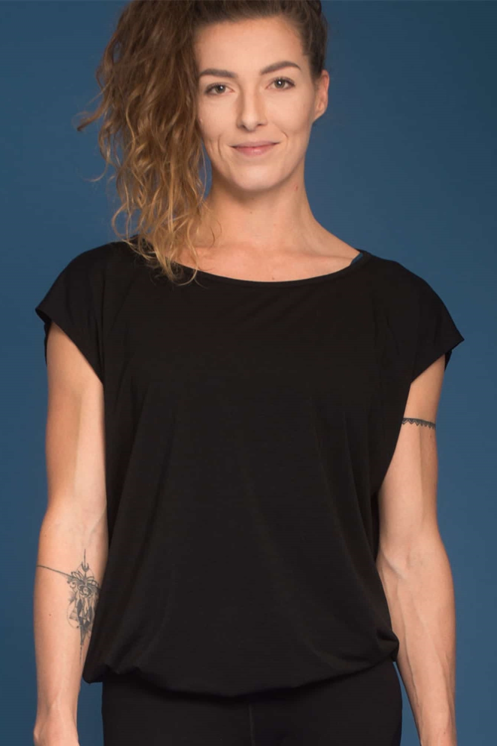 Nice to meet me Damen vegan T-Shirt Relax Deep Black