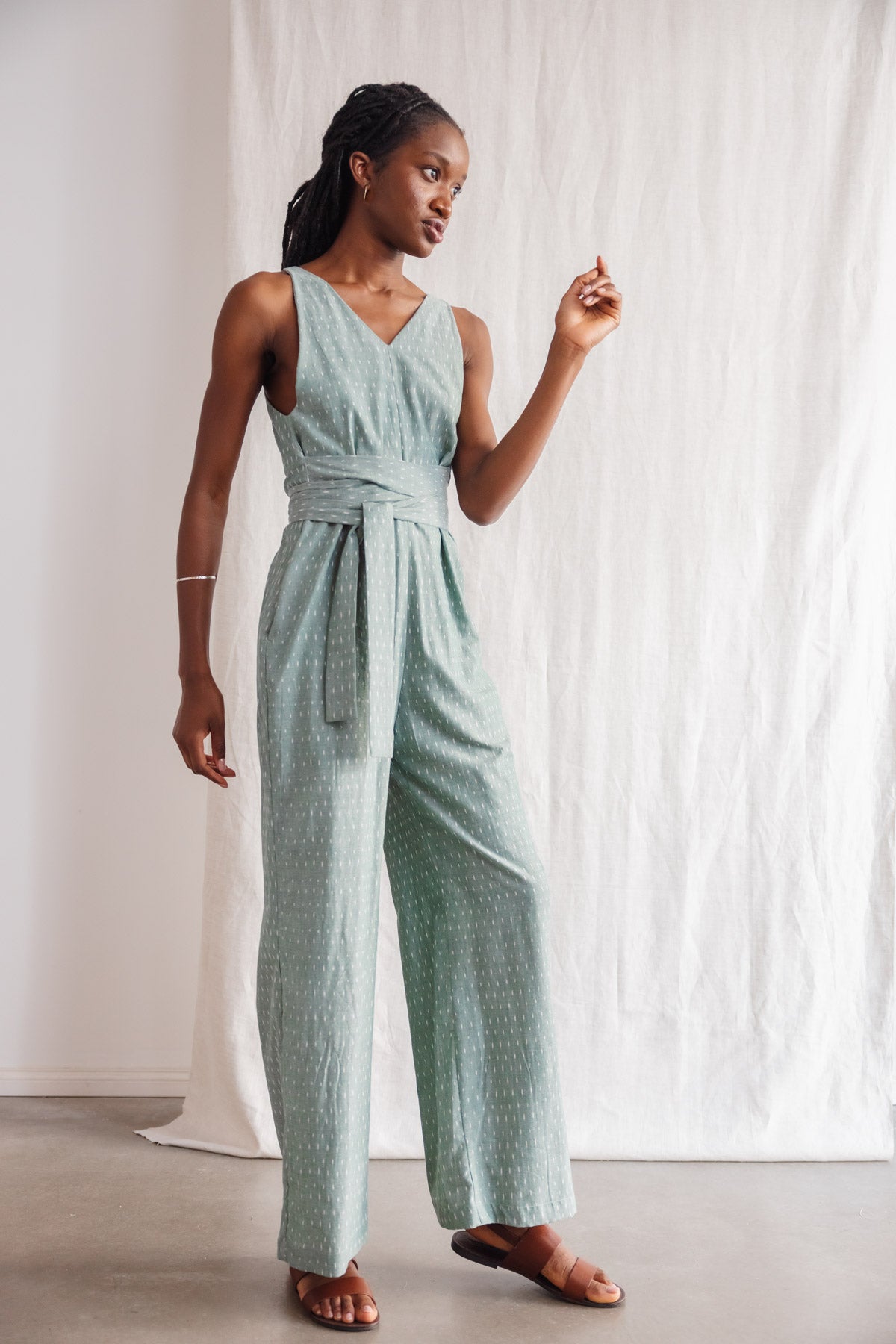 Jyoti Fair Works Damen vegan Jumpsuit Parvani Ikat Salbei