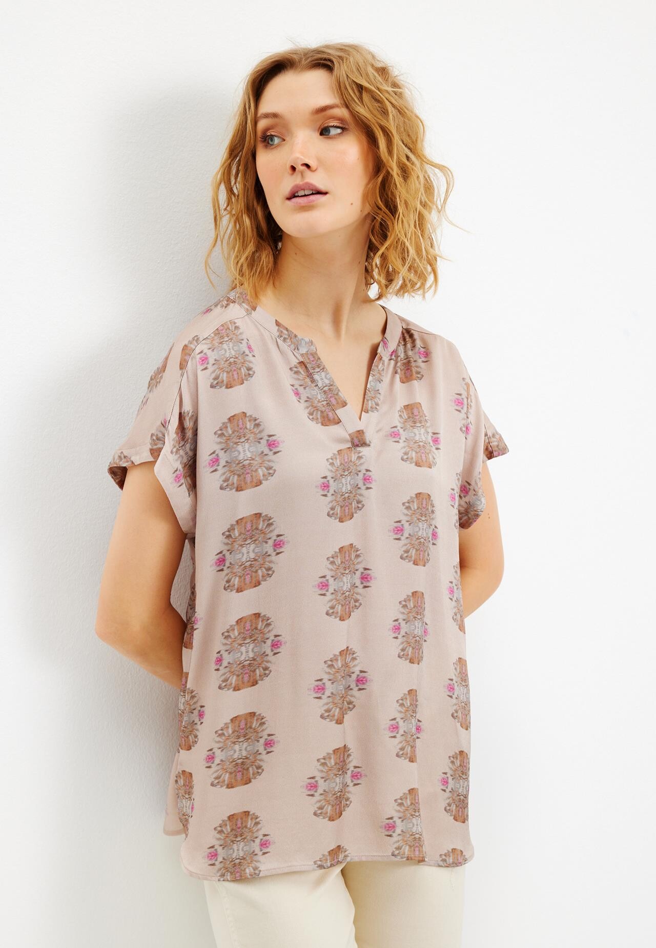 IN FRONT KATE BLOUSE 15618 191 (Sand 191)