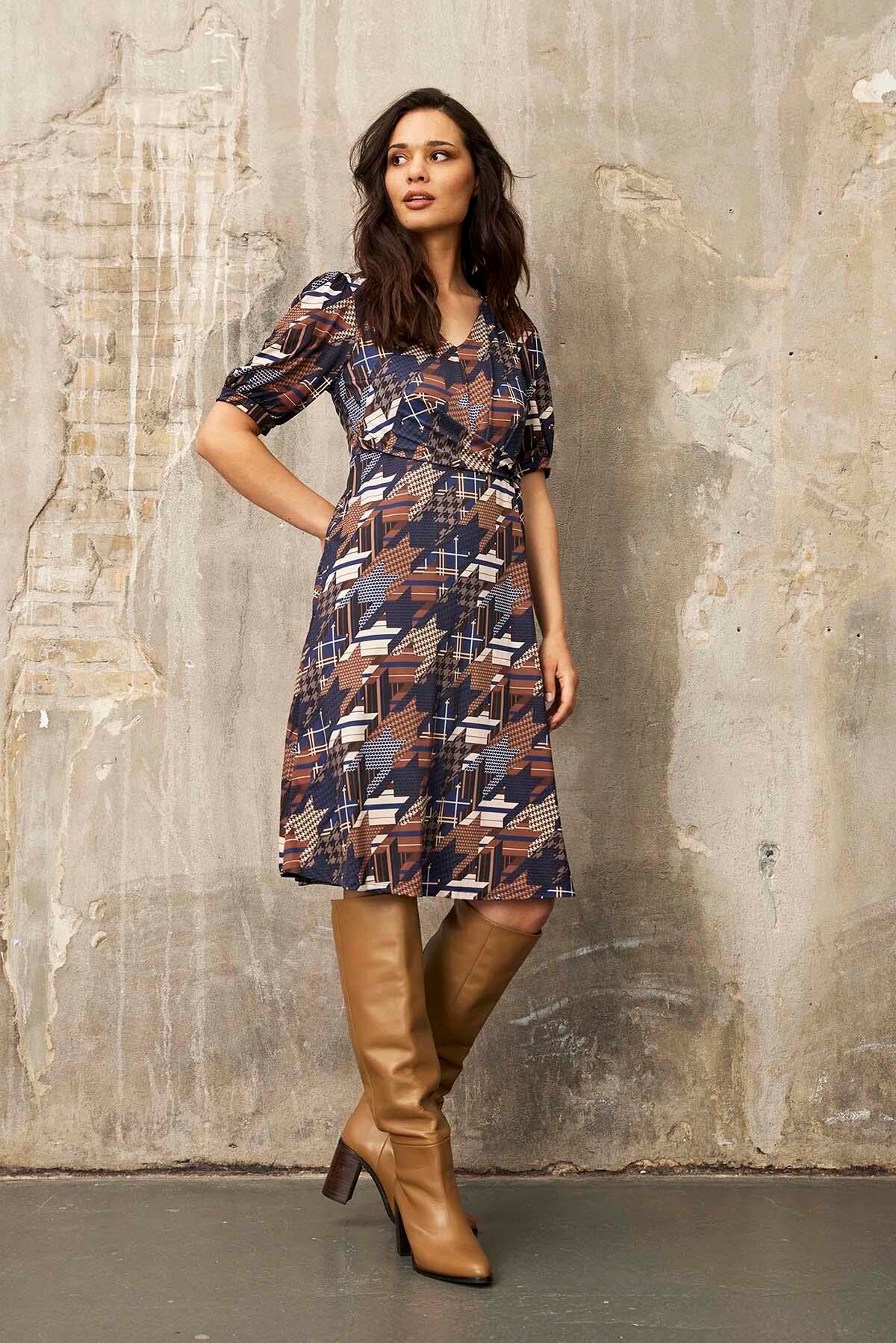 IN FRONT LIZ DRESS 15918 501 (Blue 501)