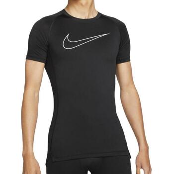 Nike T-shirt  -