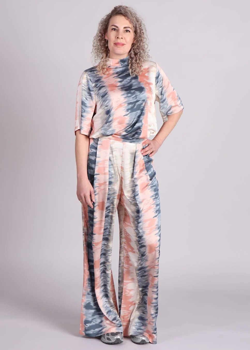 Studio Amaya Ella broek tie dye wide leg