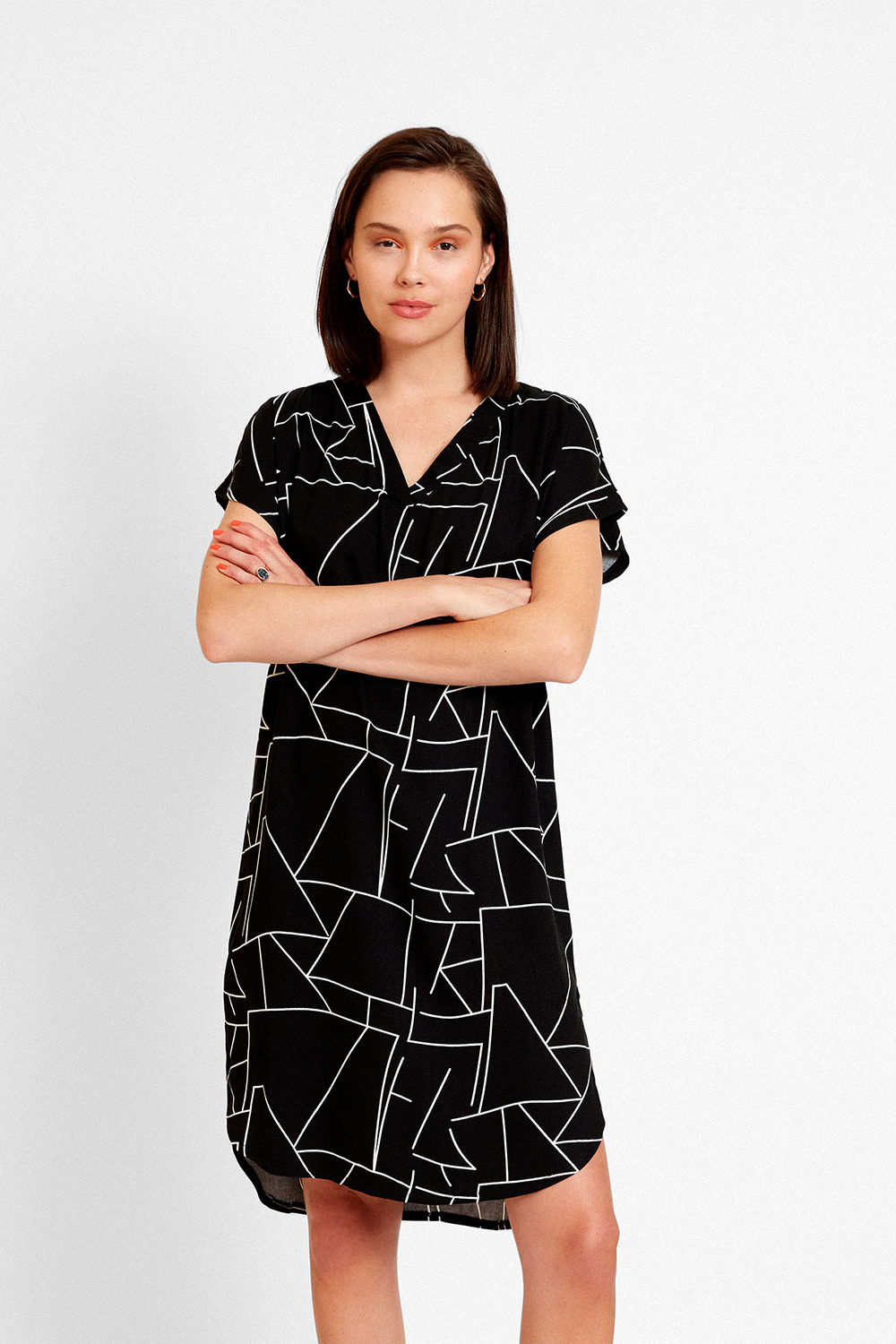 Widda Damen vegan Bluse Tunika Nomad Lines Dark Smoky Black