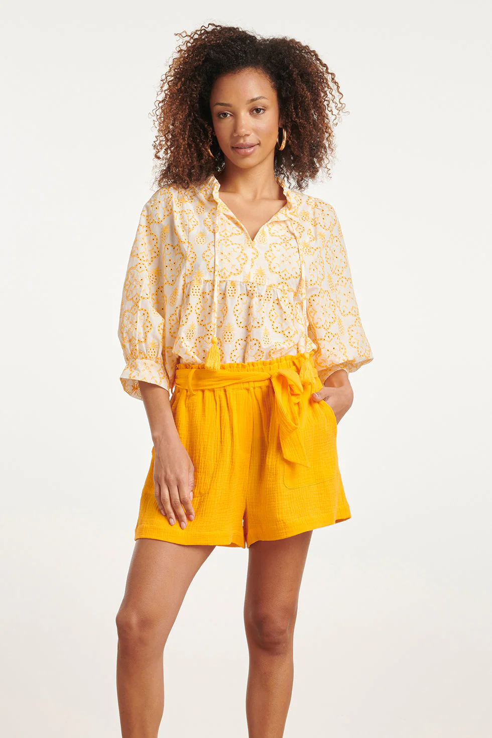 Smashed Lemon 24107 bloemen top met brie anglaisezonnig |