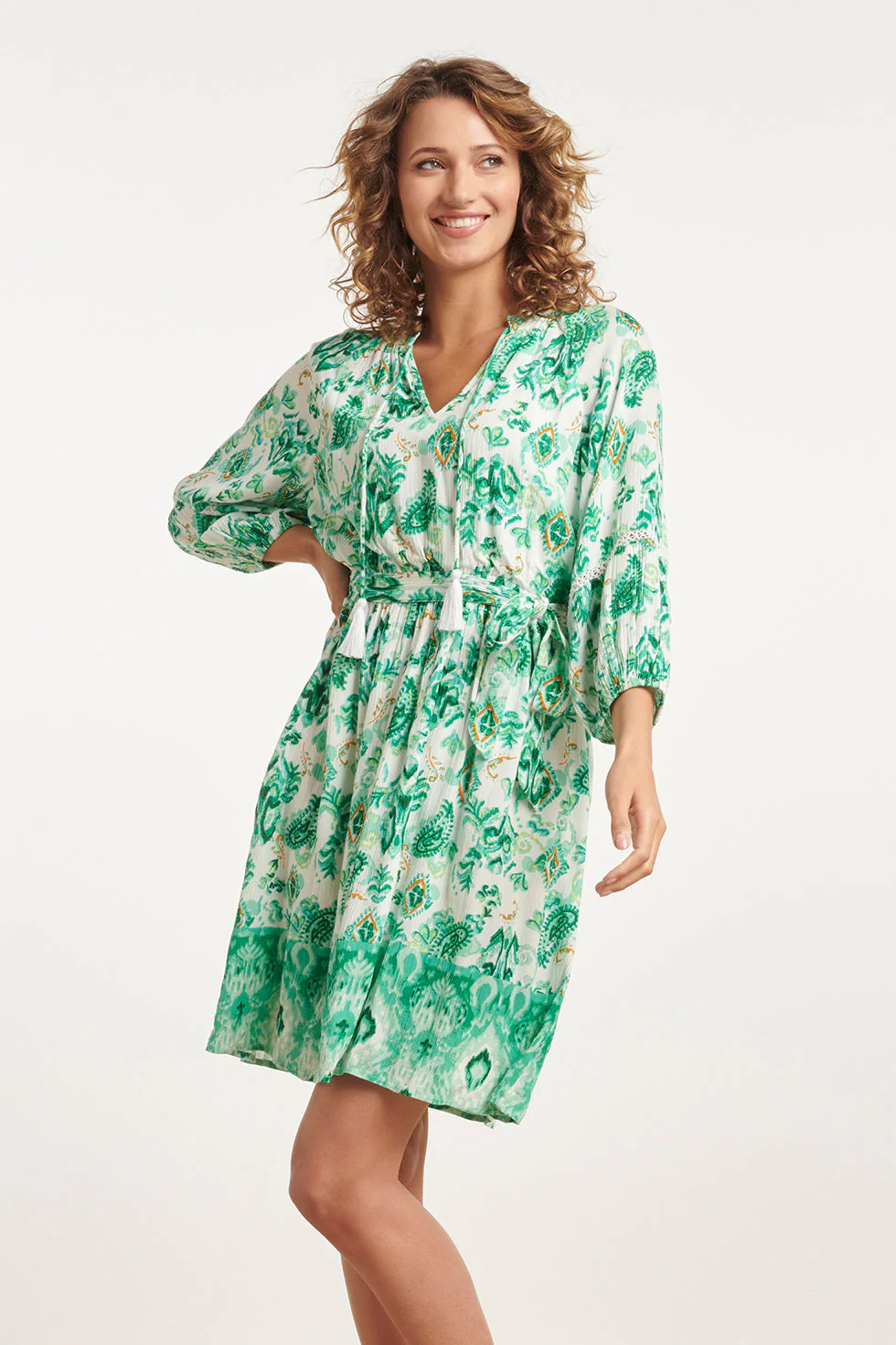 Smashed Lemon 24140 fris ornamentprint jurk met v-hals |