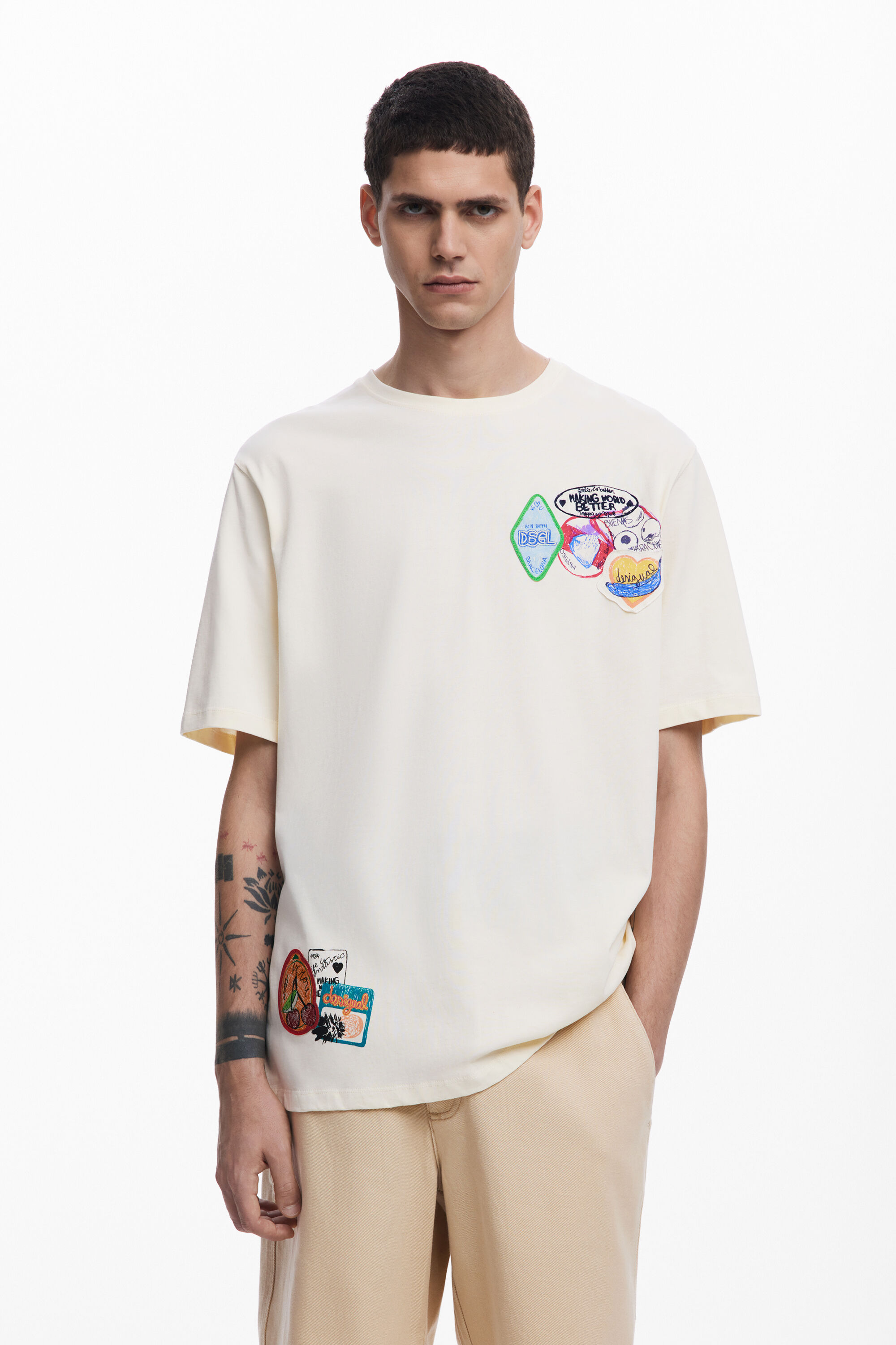 Desigual T-shirt met korte mouwen en borduursels - WHITE