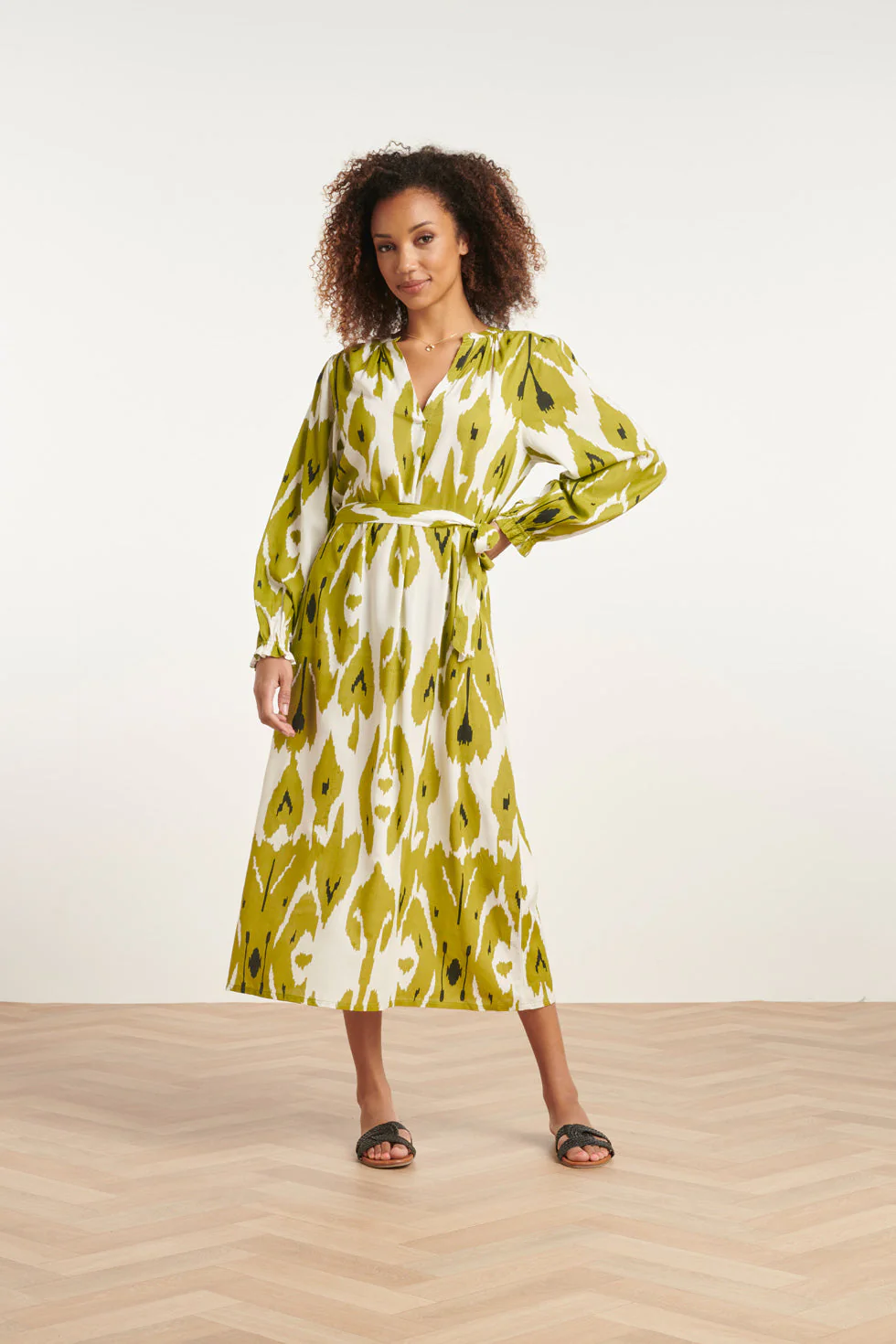 Smashed Lemon 24143 eenvoudige klassieke jurk met mos aztekenprint |