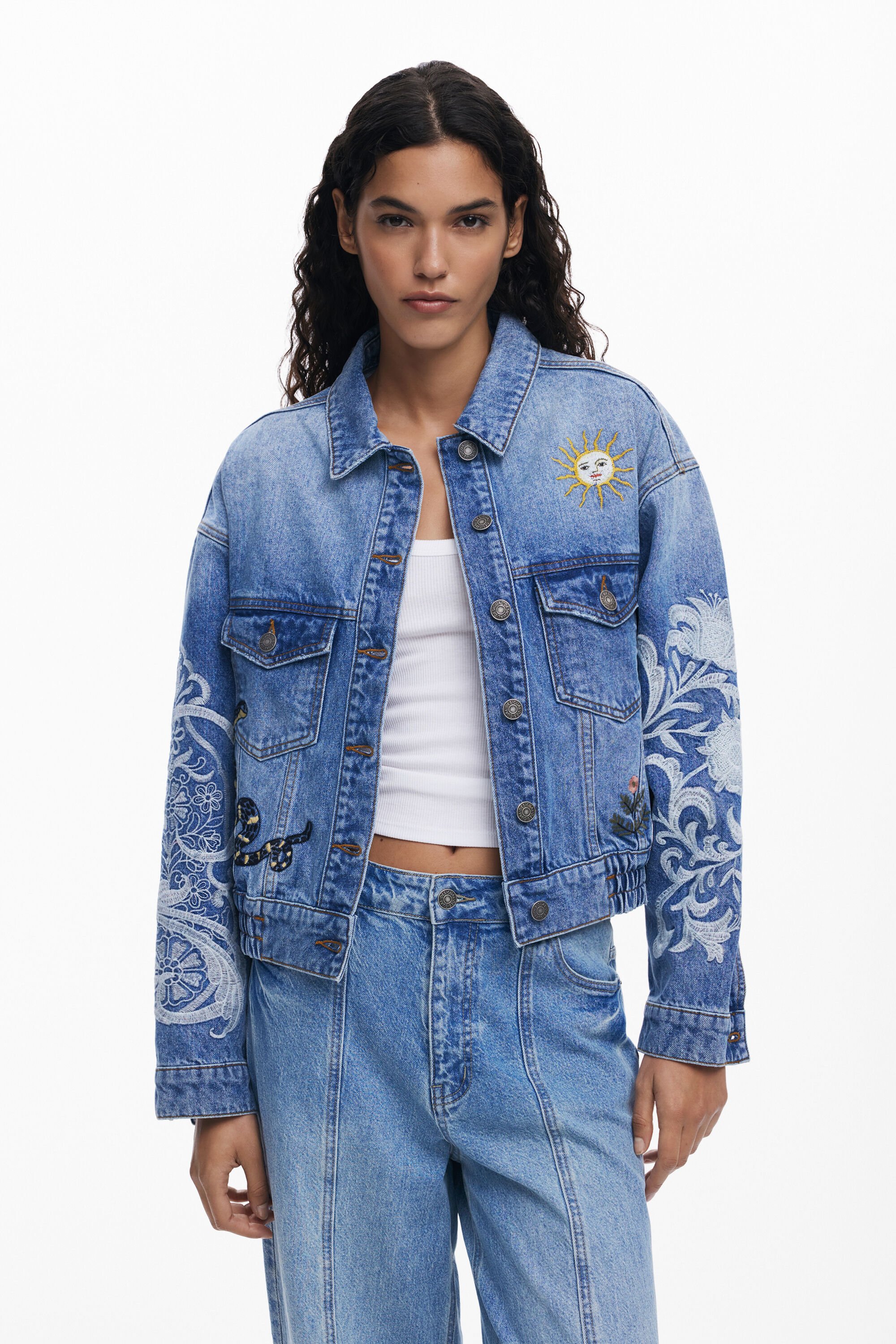 Desigual Spijkerjack met oosterse borduursels - BLUE