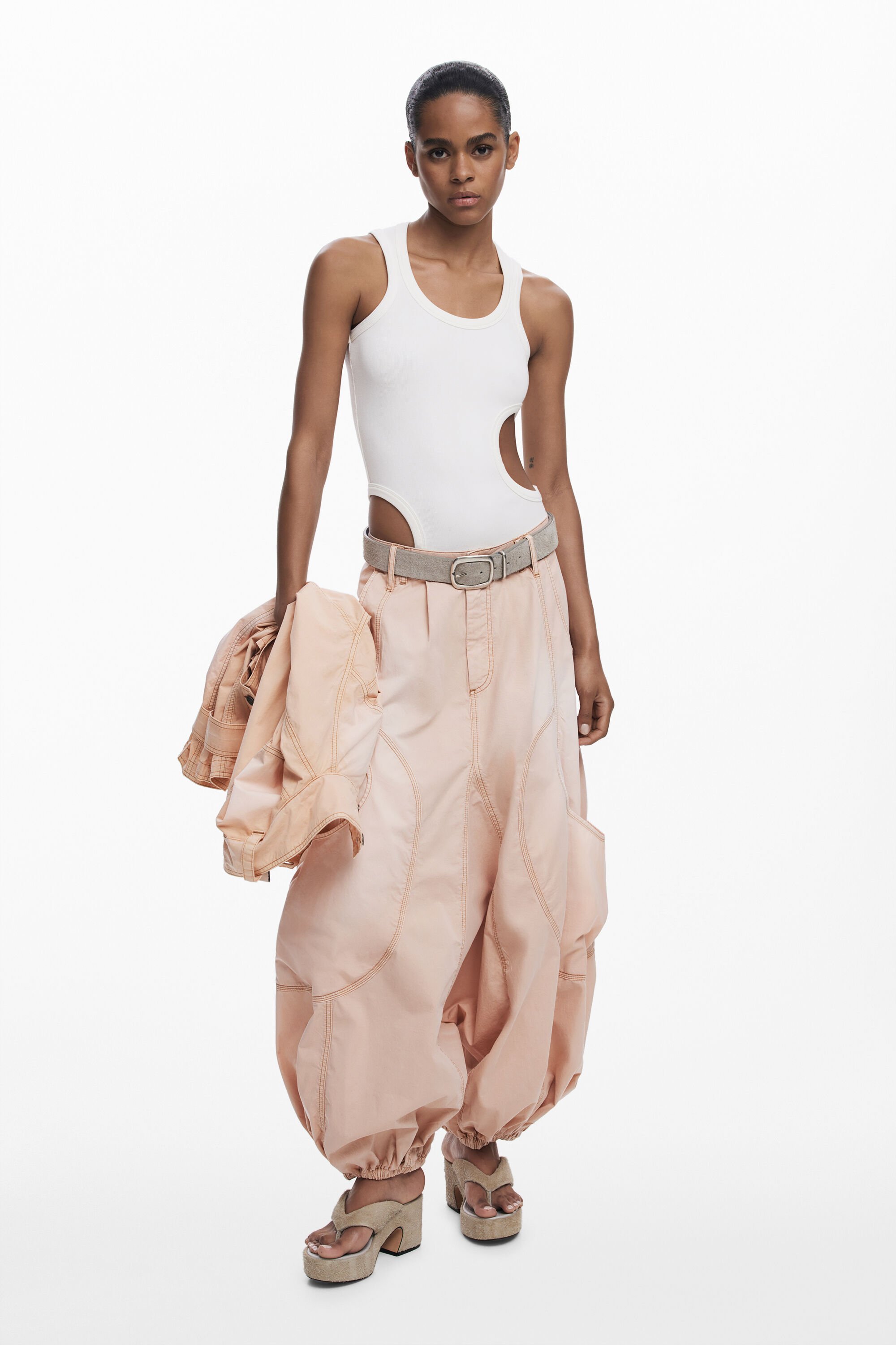 Desigual Cut-out mouwloos T-shirt - WHITE