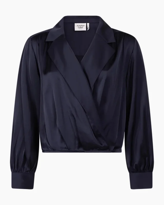 Another Label Danai top -