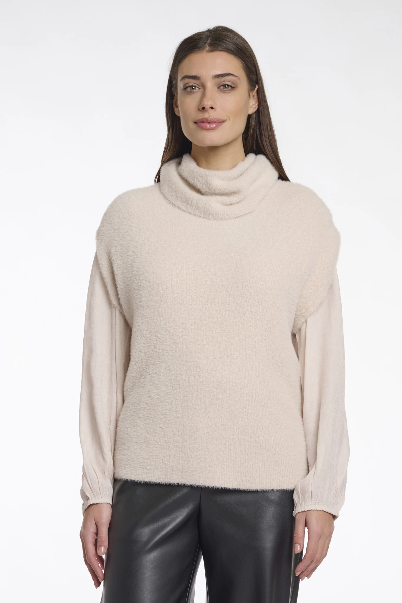 Rino & Pelle Tracie.5002512 rino en pelle spencer h cowl neck pale