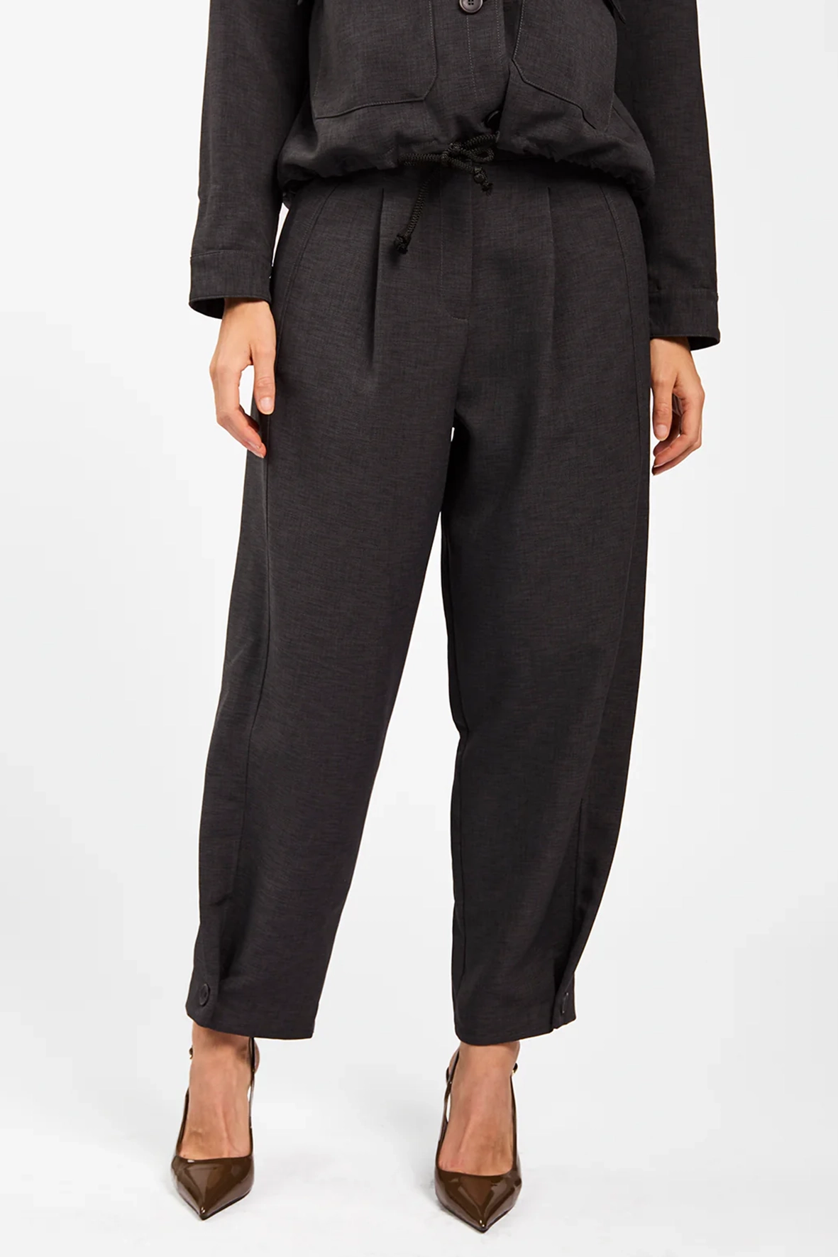 Aaiko Dae trousers