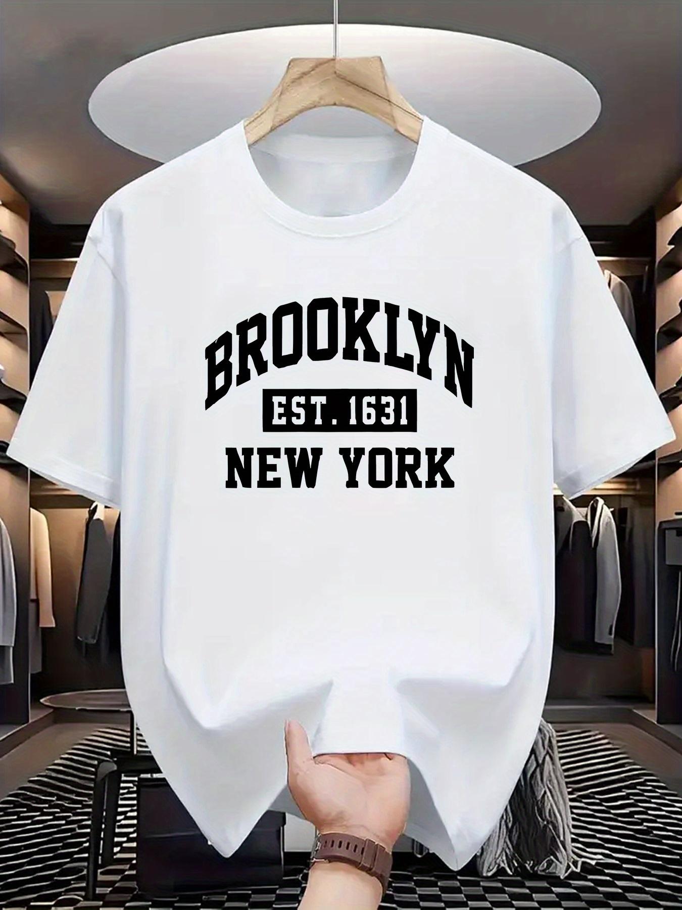The best product for you Comfortabele Brooklyn-1631 EST. Heren T-shirt - Stretch T-shirt met ronde hals - Buitenactiviteiten in wit met zwarte belettering XXL