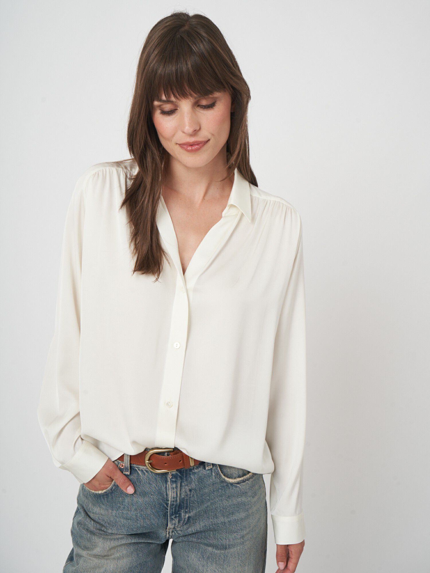 REPEAT cashmere Zijden blouse met losse pasvorm