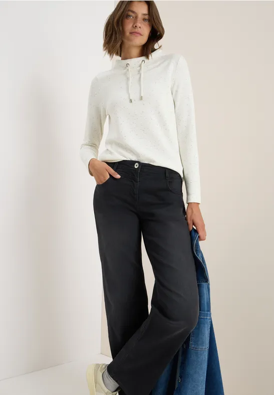 Cecil Sweatshirt