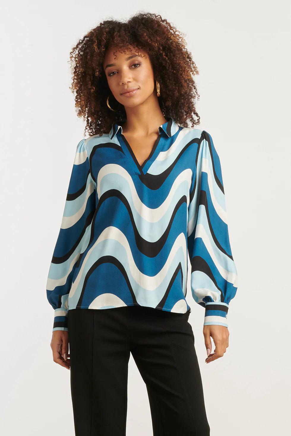 Smashed Lemon Golvende print top in zwart en blauw |