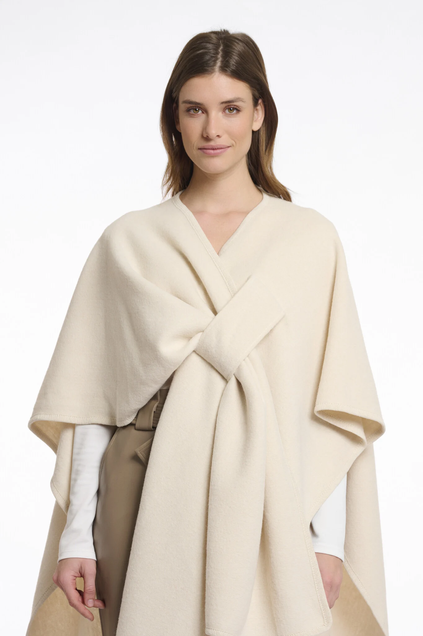 Rino & Pelle Marwa.7002511 rino en pelle woven cape birch
