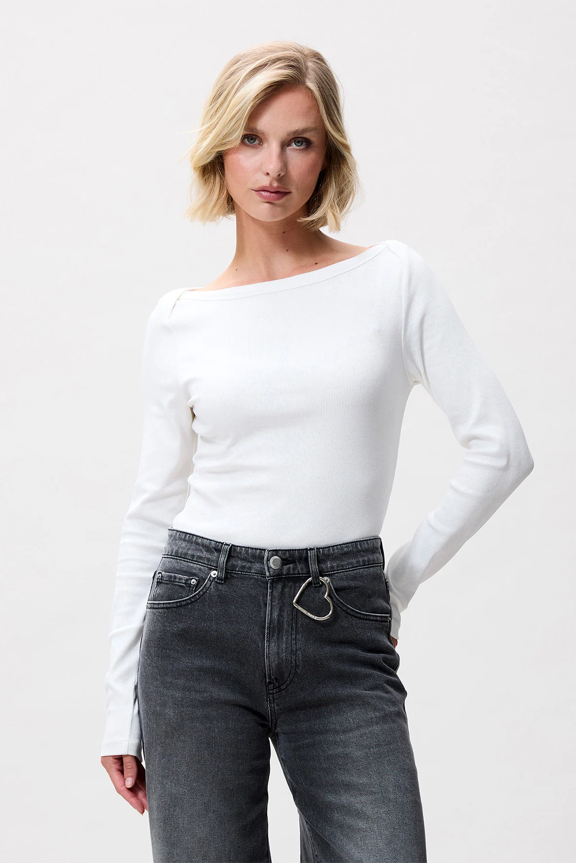 Catwalk Junkie 2504020406 boatneck rib long sleeve