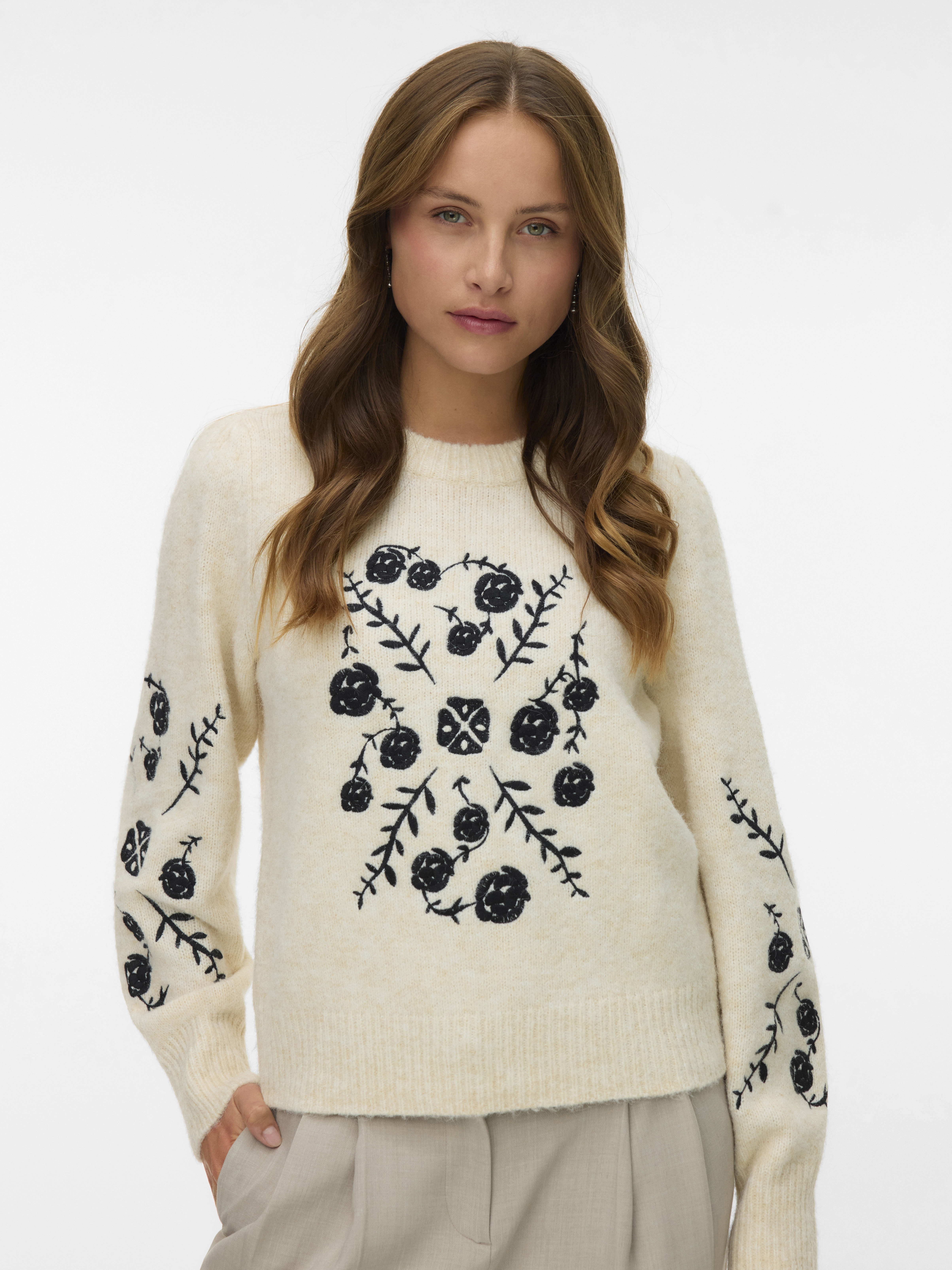 Vero Moda Vmjuta ls o-neck embrodery pullover