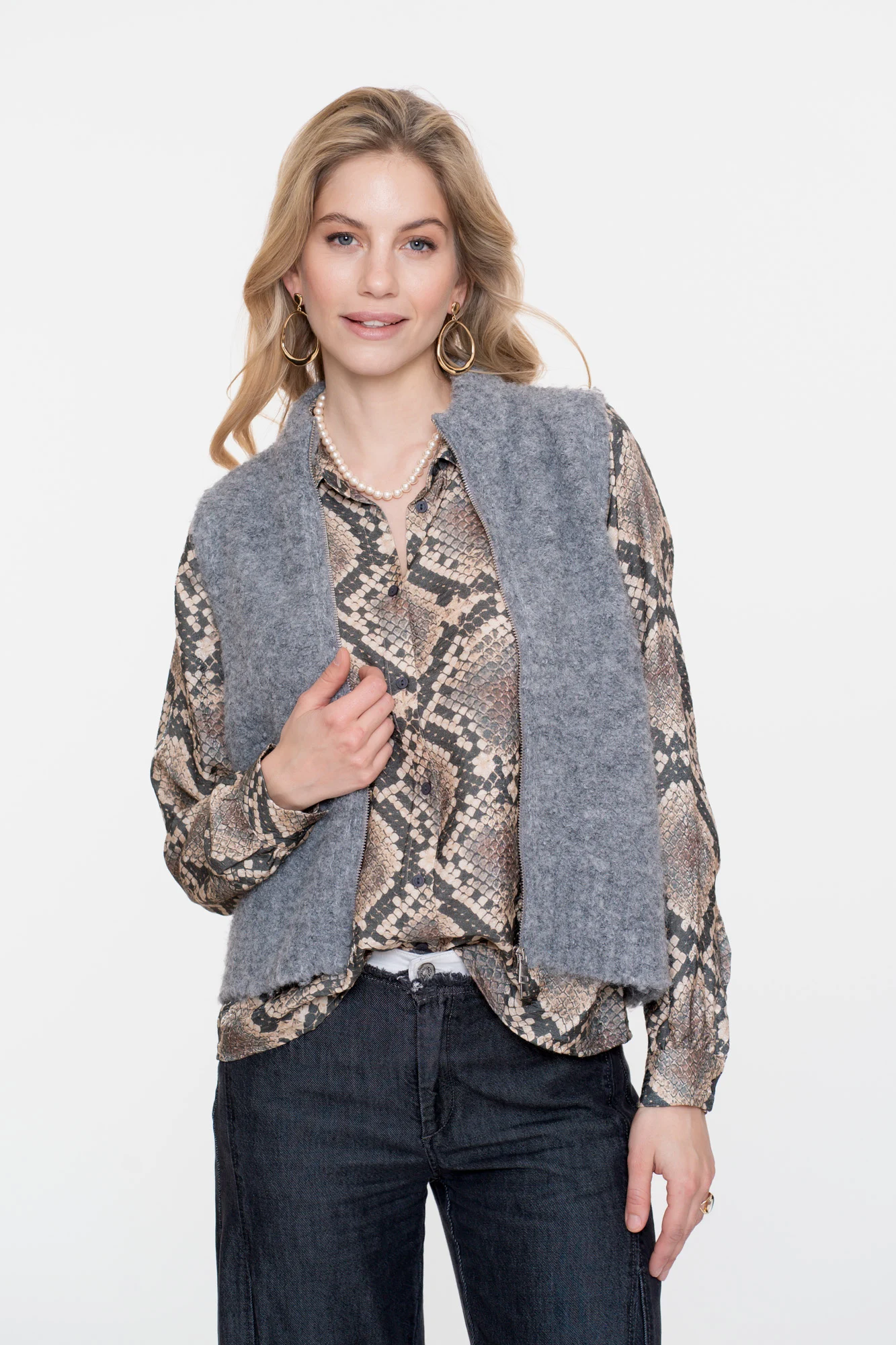 Geisha 54574-29 930 pullover sleeveless with zipper mid grey