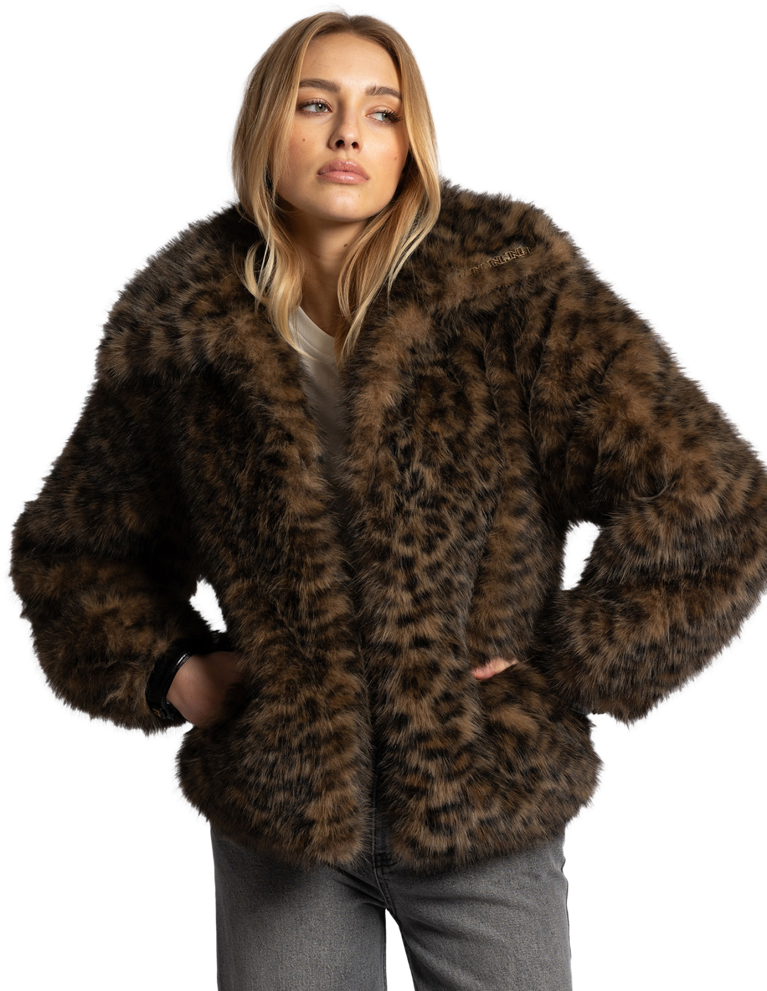 Nikkie Leiden coat