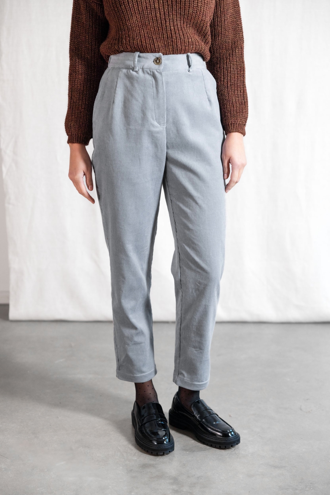 Jyoti Fair Works Damen vegan Hose Suhrut Fog Grey/Blue