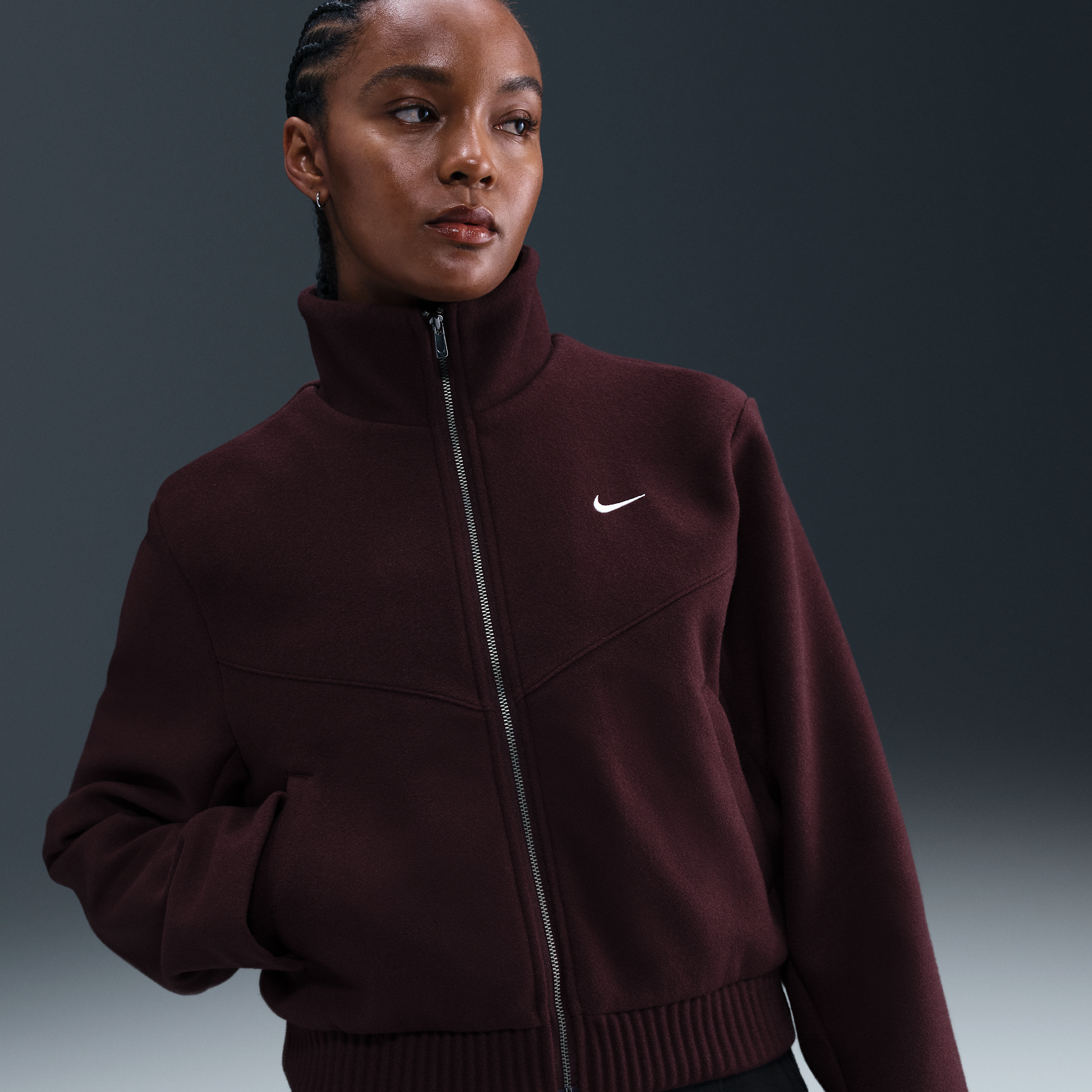 Nike Sportswear Windrunner getailleerde damesjack - Rood